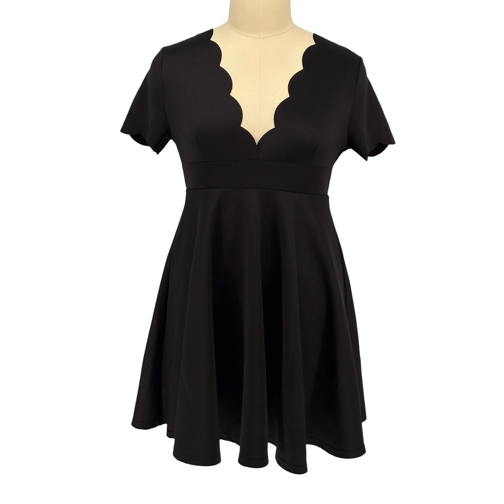 SHEIN Skater Dress Black Scalloped V-Neck Short Sleeve 1XL